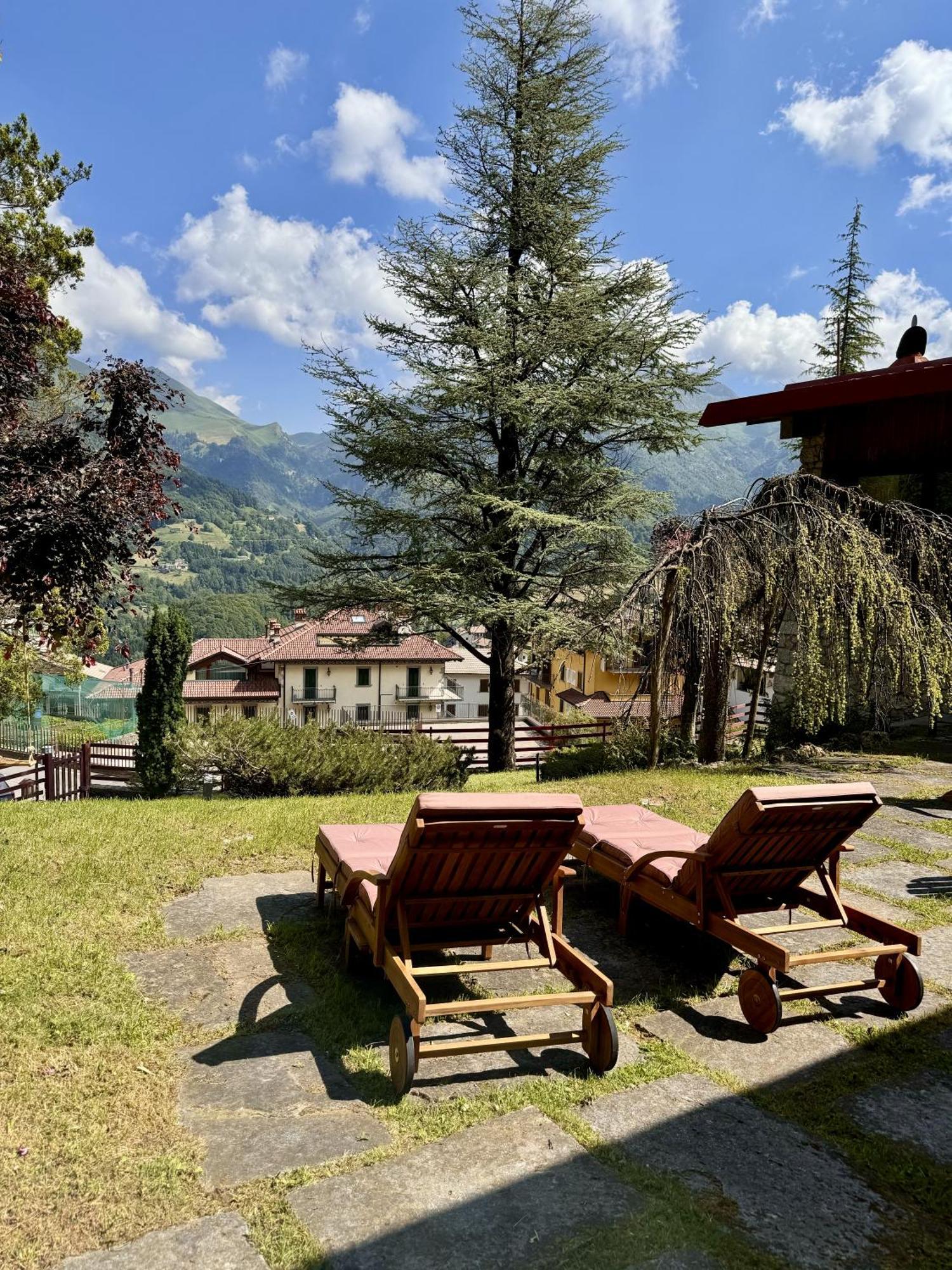 Villa Drago Chalet Oltre il Colle Exterior photo